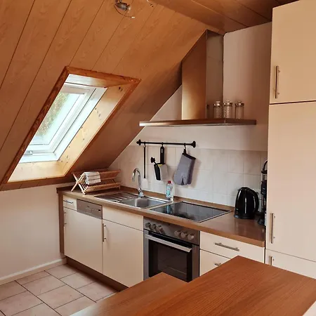 Am Lutherweg 1521 * Breitenbach am Herzberg